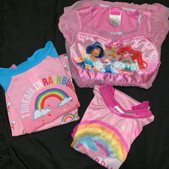 Girls PJ Bundle Sz 5/6 - Picture 6 of 6